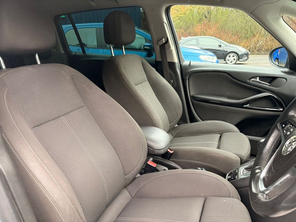 Used Vauxhall Zafira 2014 for sale - 77959810: Photo 15