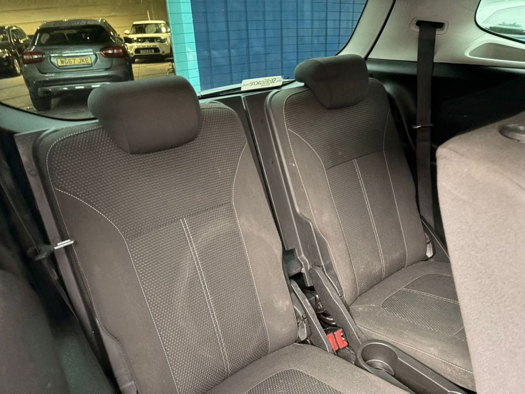 Used Vauxhall Zafira 2014 for sale - 77959810: Photo 26