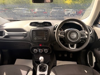 Used Jeep Renegade 2016 for sale - 78624187: Photo