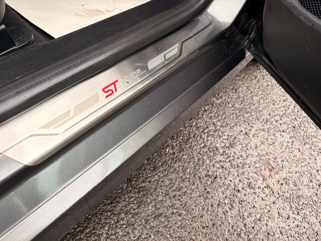 Used Ford Fiesta 2017 for sale - 77383505: Photo 26