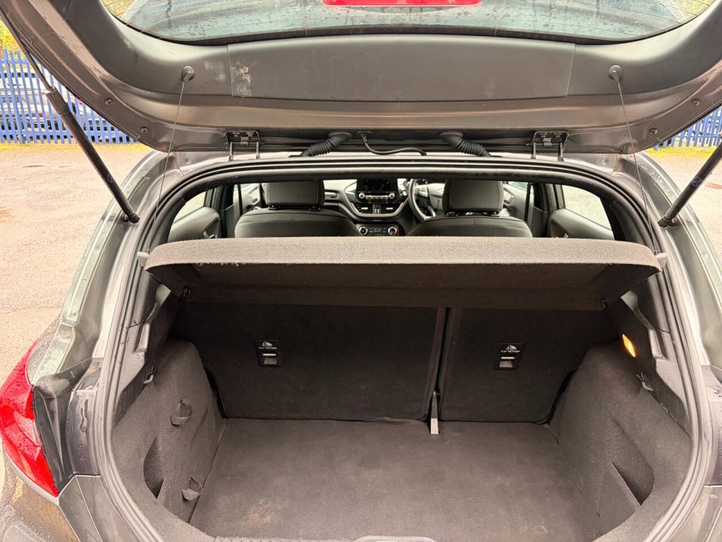 Used Ford Fiesta 2017 for sale - 77383505: Photo 39