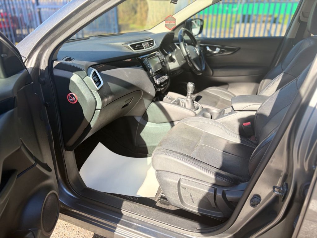 Used Nissan Qashqai 2015 for sale - 78117635: Photo 38