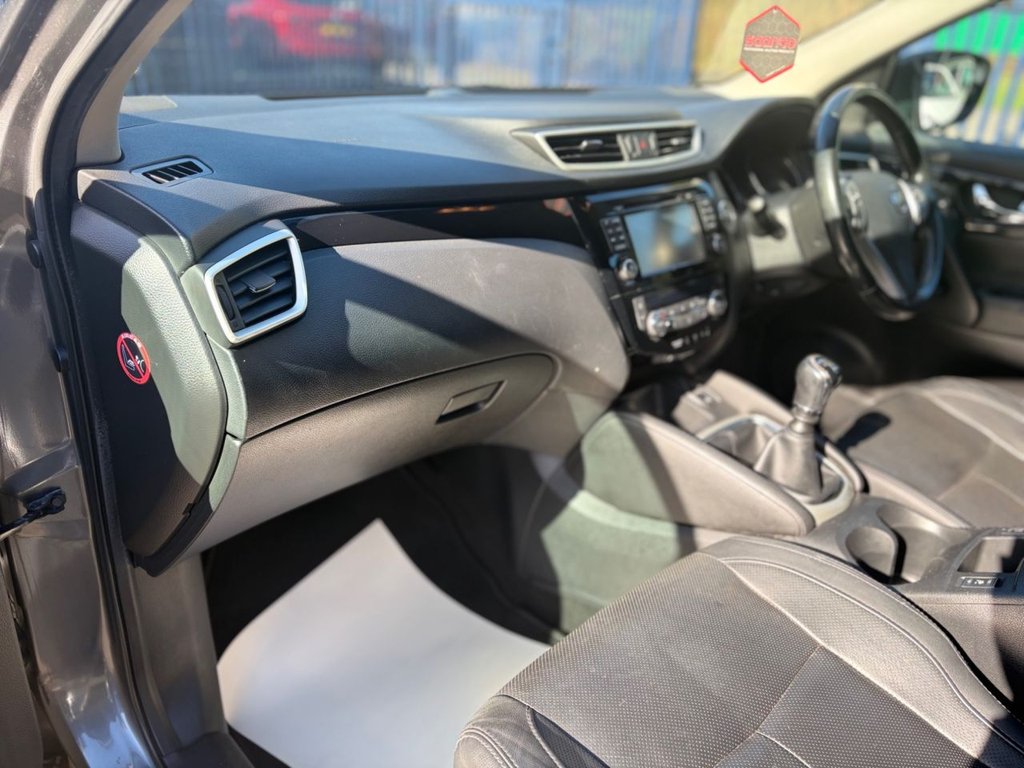 Used Nissan Qashqai 2015 for sale - 78117635: Photo 41