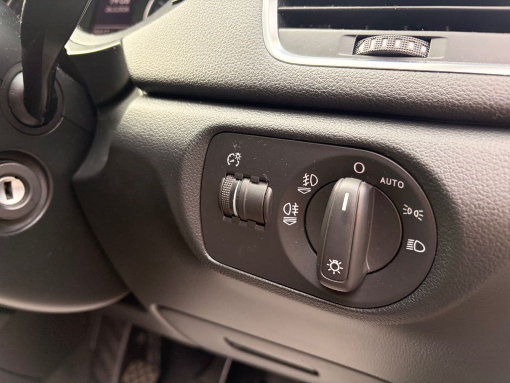 Used Audi Q3 2012 for sale - 78030511: Photo 25