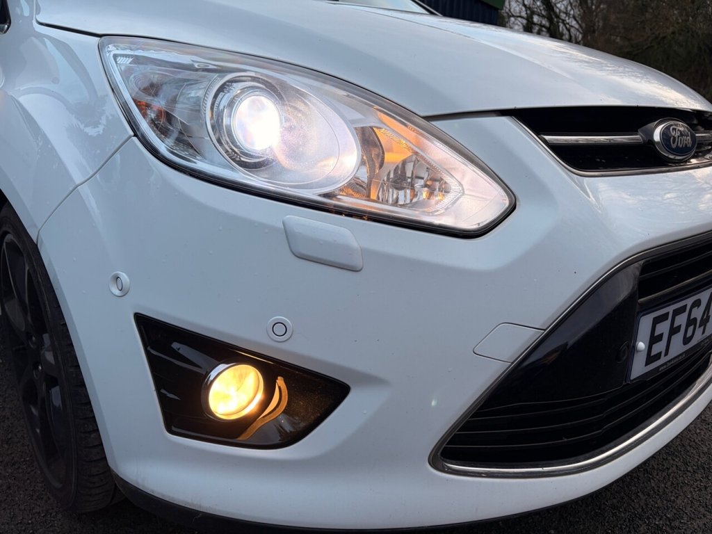 Used Ford Grand C-Max 2015 for sale - 76855151: Photo 14