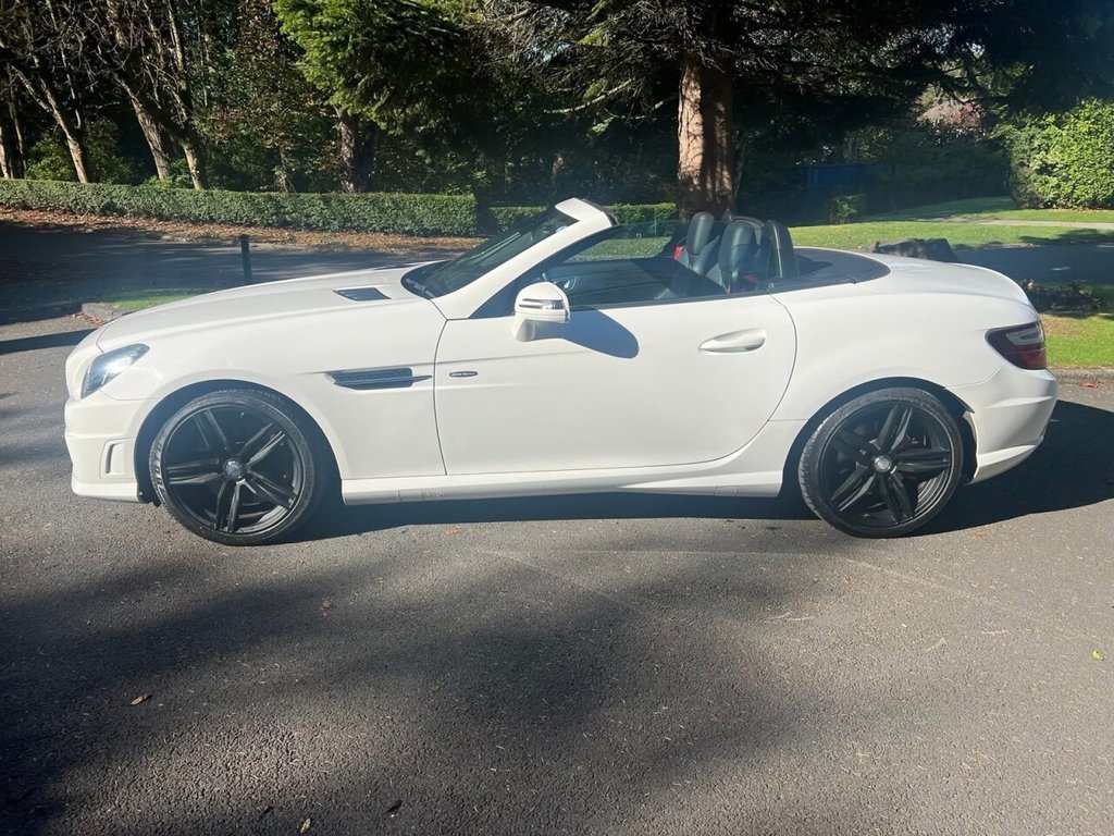 Used Mercedes-Benz SLK 2015 for sale - 76482060: Photo 4