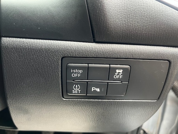 Used Mazda Mazda3 2017 for sale - 76241137: Photo 26
