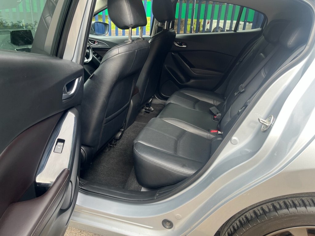 Used Mazda Mazda3 2017 for sale - 76241137: Photo 29