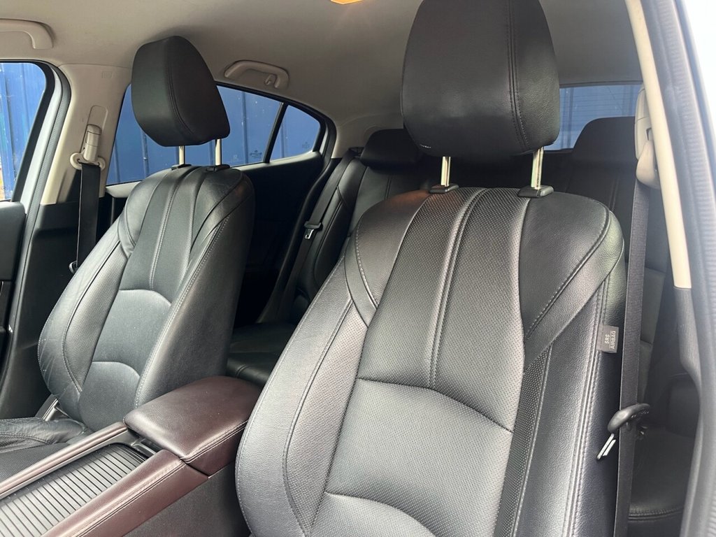 Used Mazda Mazda3 2017 for sale - 76241137: Photo 41