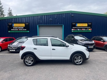 Used Dacia Sandero Stepway 2019 for sale - 76241135: Photo 4