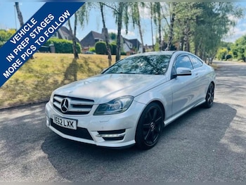 Used Mercedes-Benz C Class 2012 for sale - 76539649: Photo