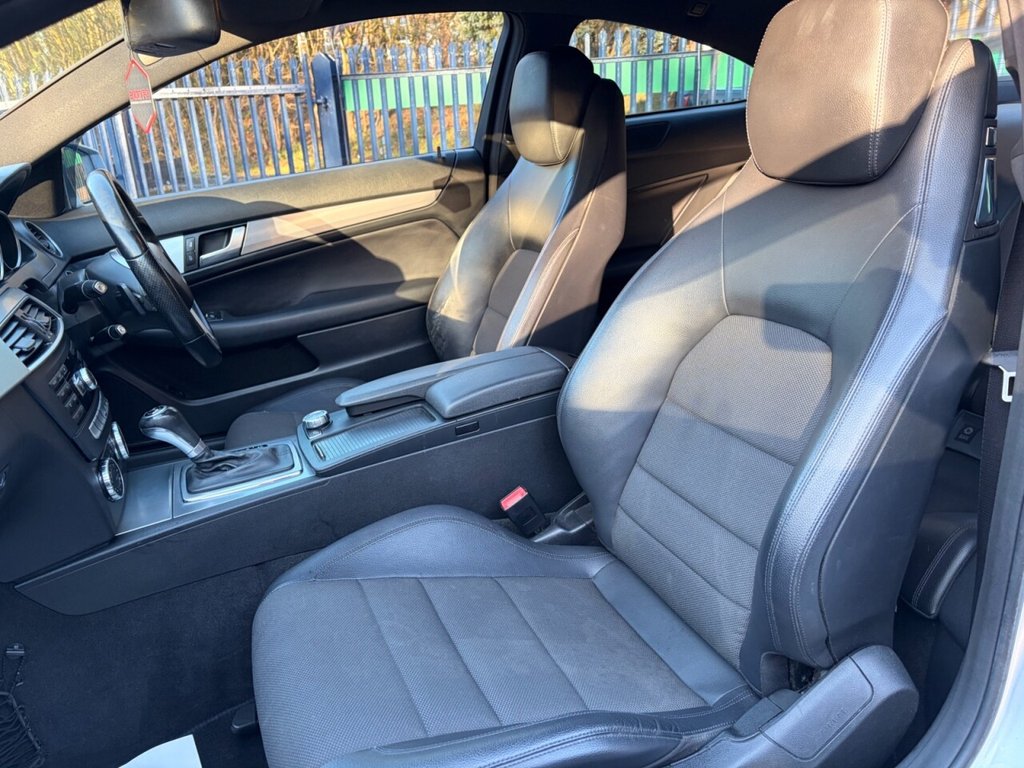 Used Mercedes-Benz C Class 2012 for sale - 76539649: Photo 38