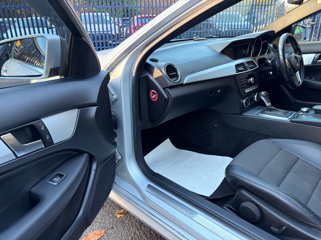 Used Mercedes-Benz C Class 2012 for sale - 76539649: Photo 40