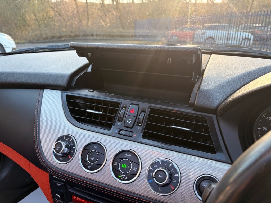 Used BMW Z4 2014 for sale - 77785953: Photo 25