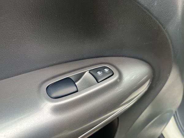 Used Nissan Juke 2012 for sale - 76256478: Photo 34