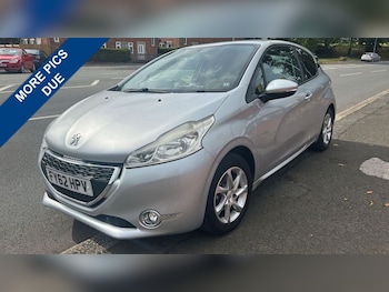 Used Peugeot 208 2012 for sale - 75867935: Photo