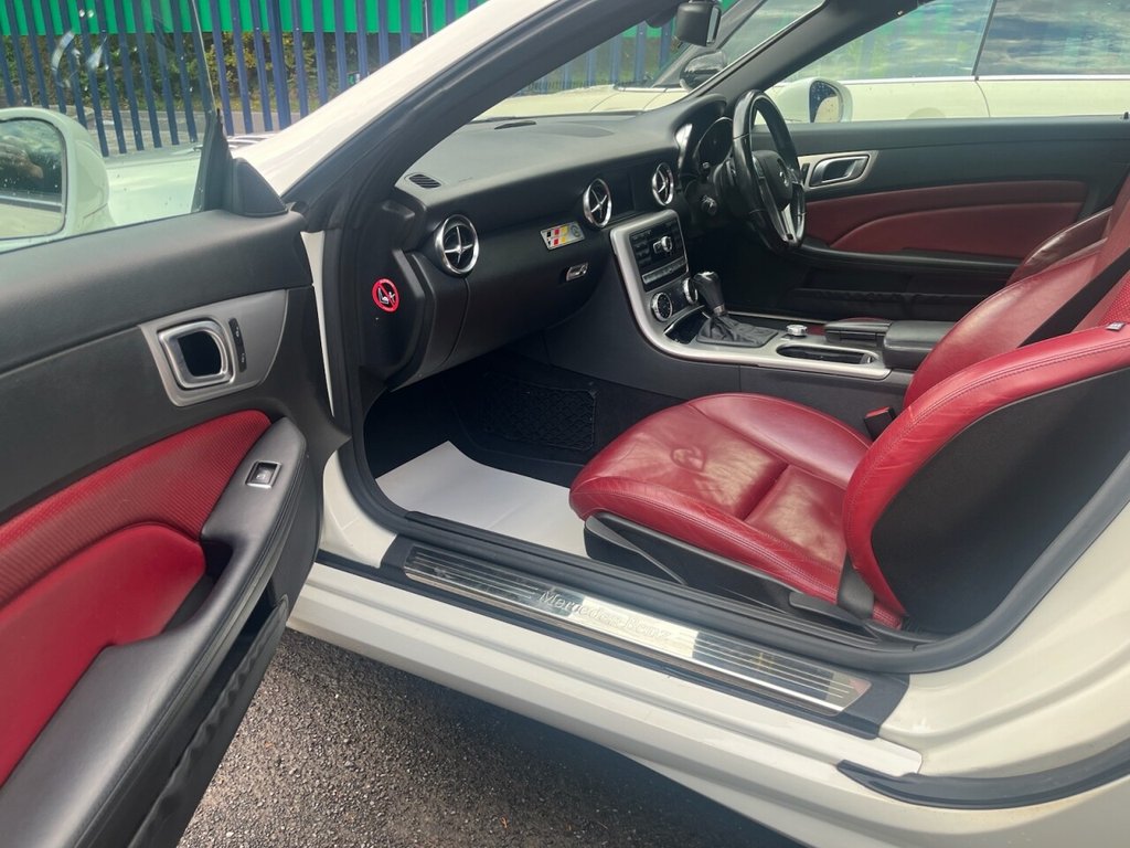 Used Mercedes-Benz SLK 2012 for sale - 76111937: Photo 22