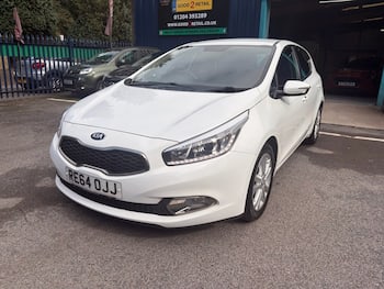 Used Kia Ceed 2015 for sale - 79795760: Photo