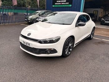Used Volkswagen Scirocco 2010 for sale - 79384781: Photo