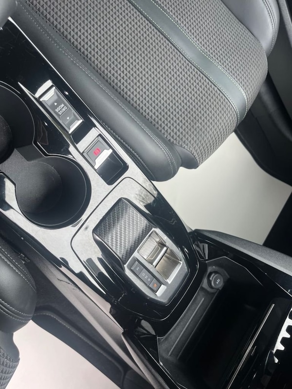 Used Peugeot 208 2023 for sale - 76241131: Photo 39