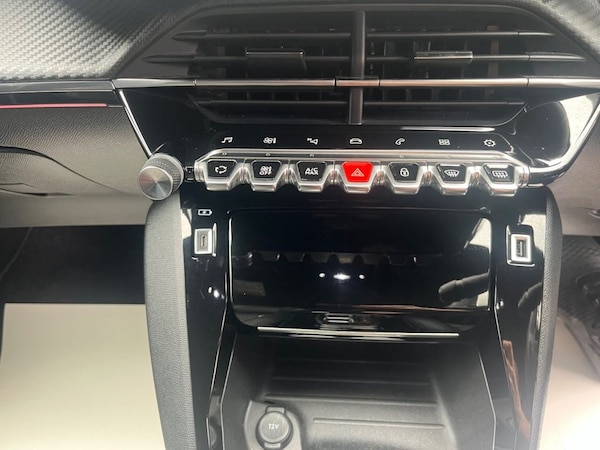 Used Peugeot 208 2023 for sale - 76241131: Photo 40