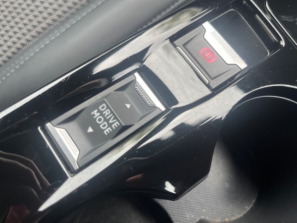Used Peugeot 208 2023 for sale - 76241131: Photo 45