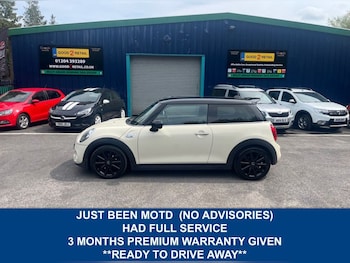 Used MINI Hatch 2014 for sale - 76241140: Photo