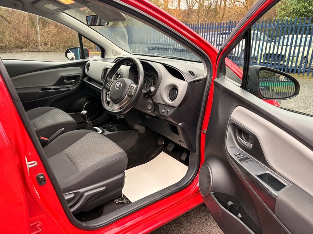 Used Toyota Yaris 2016 for sale - 77546602: Photo 21