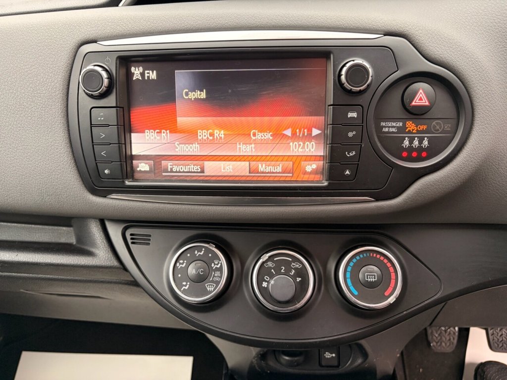 Used Toyota Yaris 2016 for sale - 77546602: Photo 38