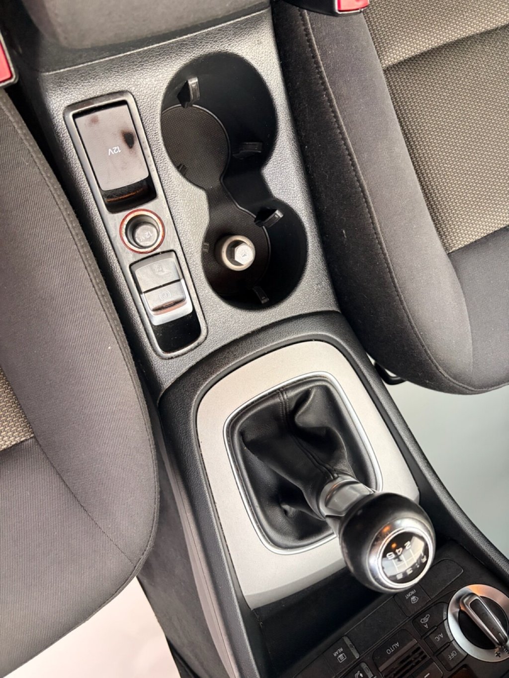 Used Audi Q3 2014 for sale - 77218639: Photo 43