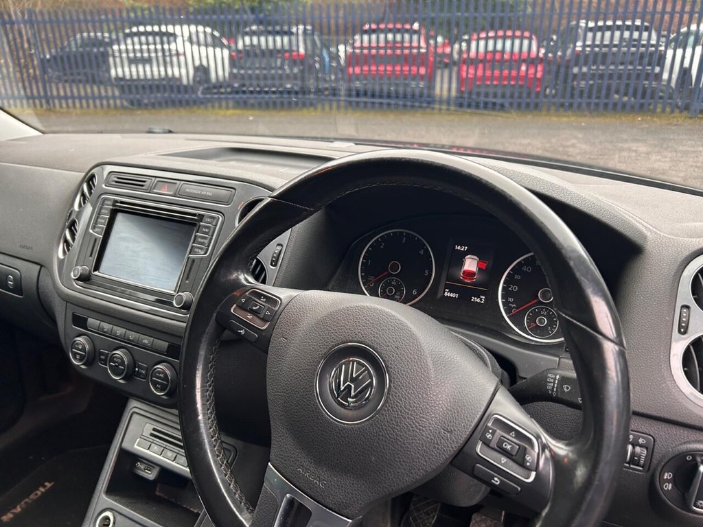 Used Volkswagen Tiguan 2015 for sale - 77153832: Photo 14
