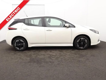 Used Nissan Leaf 2022 for sale - 76279769: Photo 2