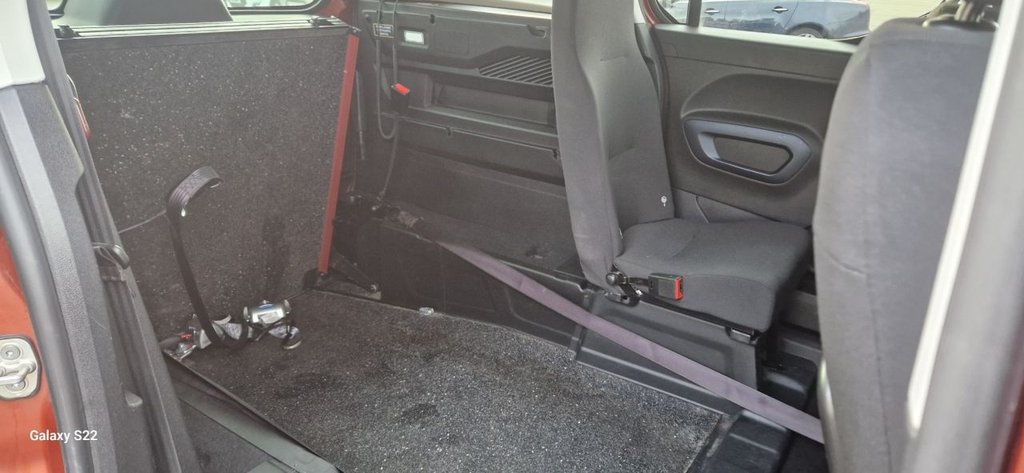 Used Peugeot Rifter 2020 for sale - 76470259: Photo 28