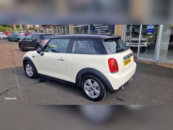 Used MINI Hatch 2015 for sale - 76018747: Photo