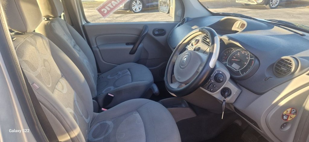 Used Renault Kangoo 2010 for sale - 76698768: Photo 15
