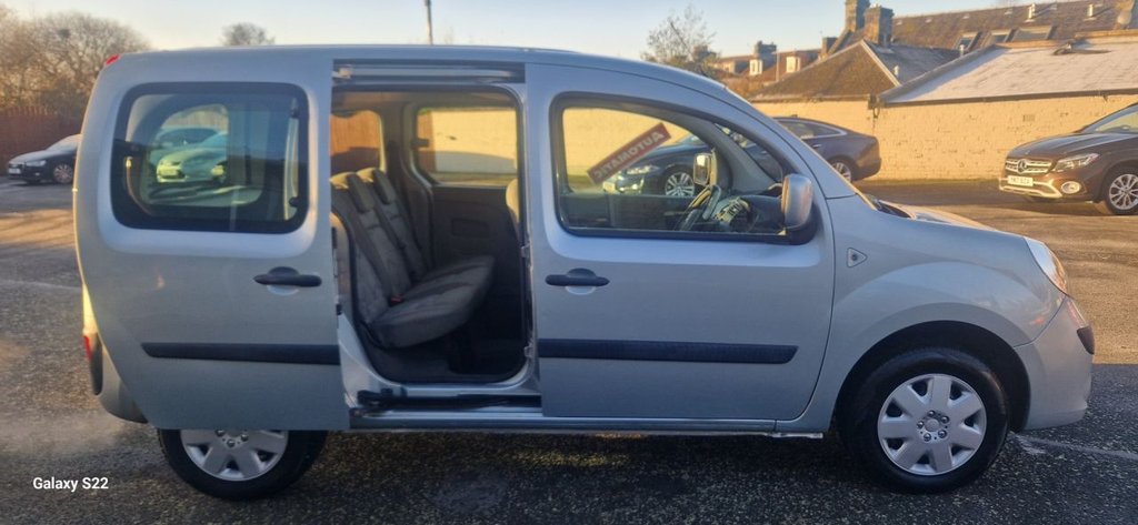 Used Renault Kangoo 2010 for sale - 76698768: Photo 9