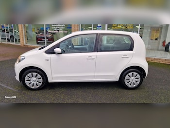 Used Volkswagen up! 2016 for sale - 77384398: Photo