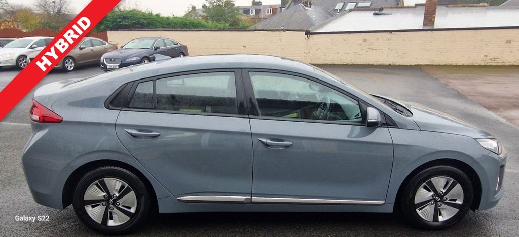 Used Hyundai IONIQ 2022 for sale - 76582379: Photo 2