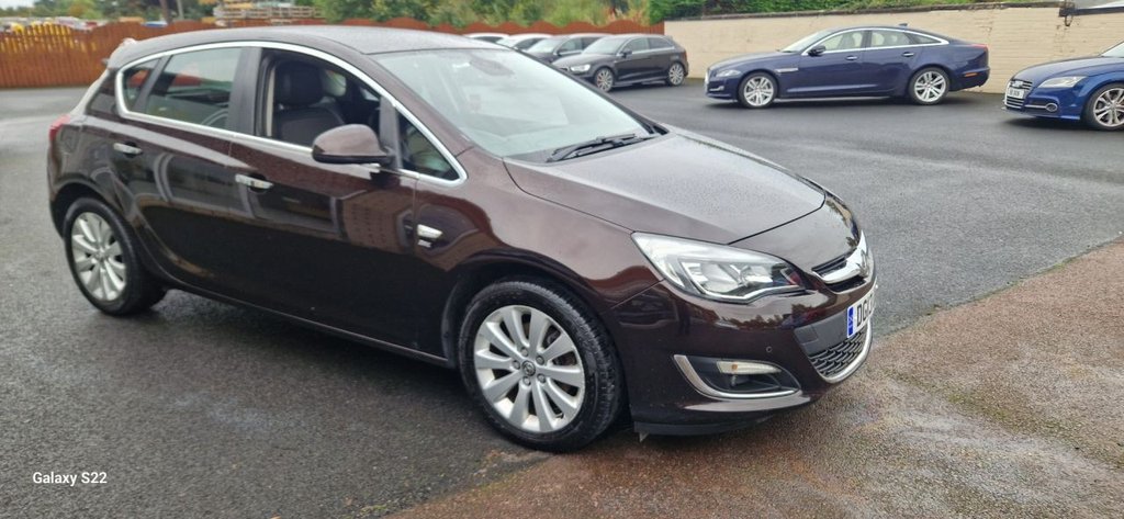 Used Vauxhall Astra 2013 for sale - 76162779: Photo 3