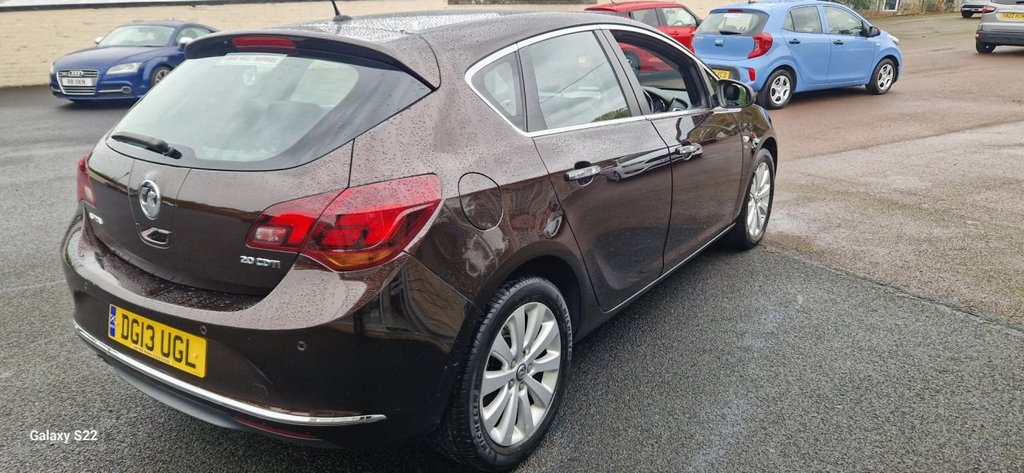 Used Vauxhall Astra 2013 for sale - 76162779: Photo 6