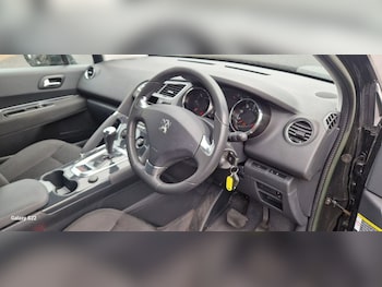 Used Peugeot 3008 2014 for sale - 77384263: Photo