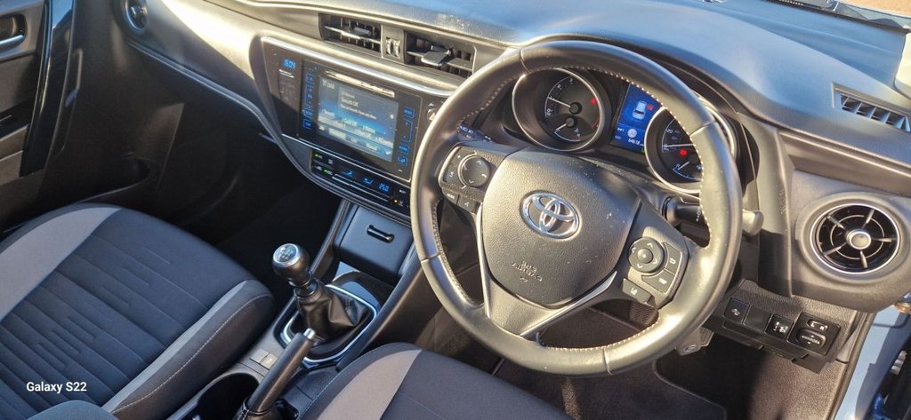 Used Toyota Auris 2017 for sale - 76406458: Photo 12