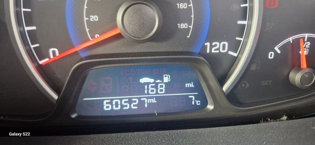 Used Hyundai i10 2015 for sale - 77614121: Photo 10