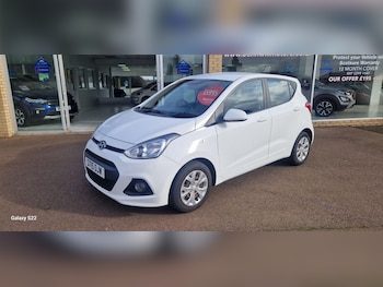 Used Hyundai i10 2015 for sale - 77614121: Photo