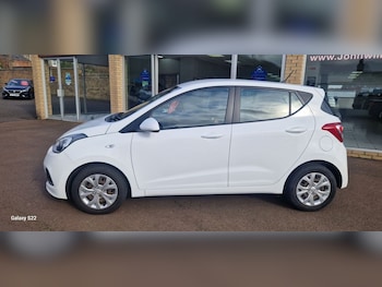Used Hyundai i10 2015 for sale - 77614121: Photo