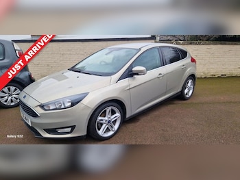 2015 (15) - 1.0 EcoBoost 125 Zetec 5dr