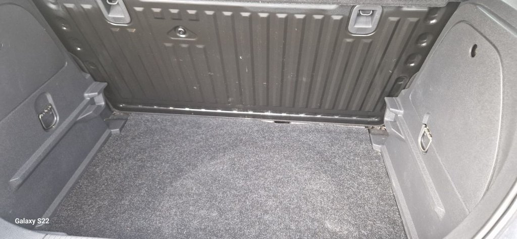 Used Vauxhall Corsa 2010 for sale - 78200084: Photo 26