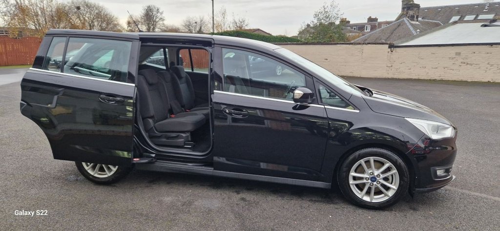 Used Ford Grand C-Max 2017 for sale - 76665720: Photo 7