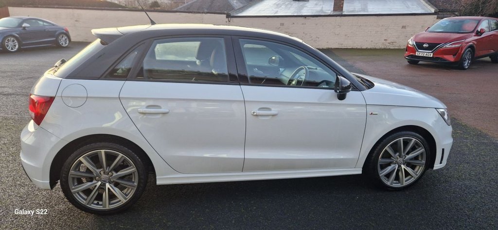 Used Audi A1 2014 for sale - 76923527: Photo 4