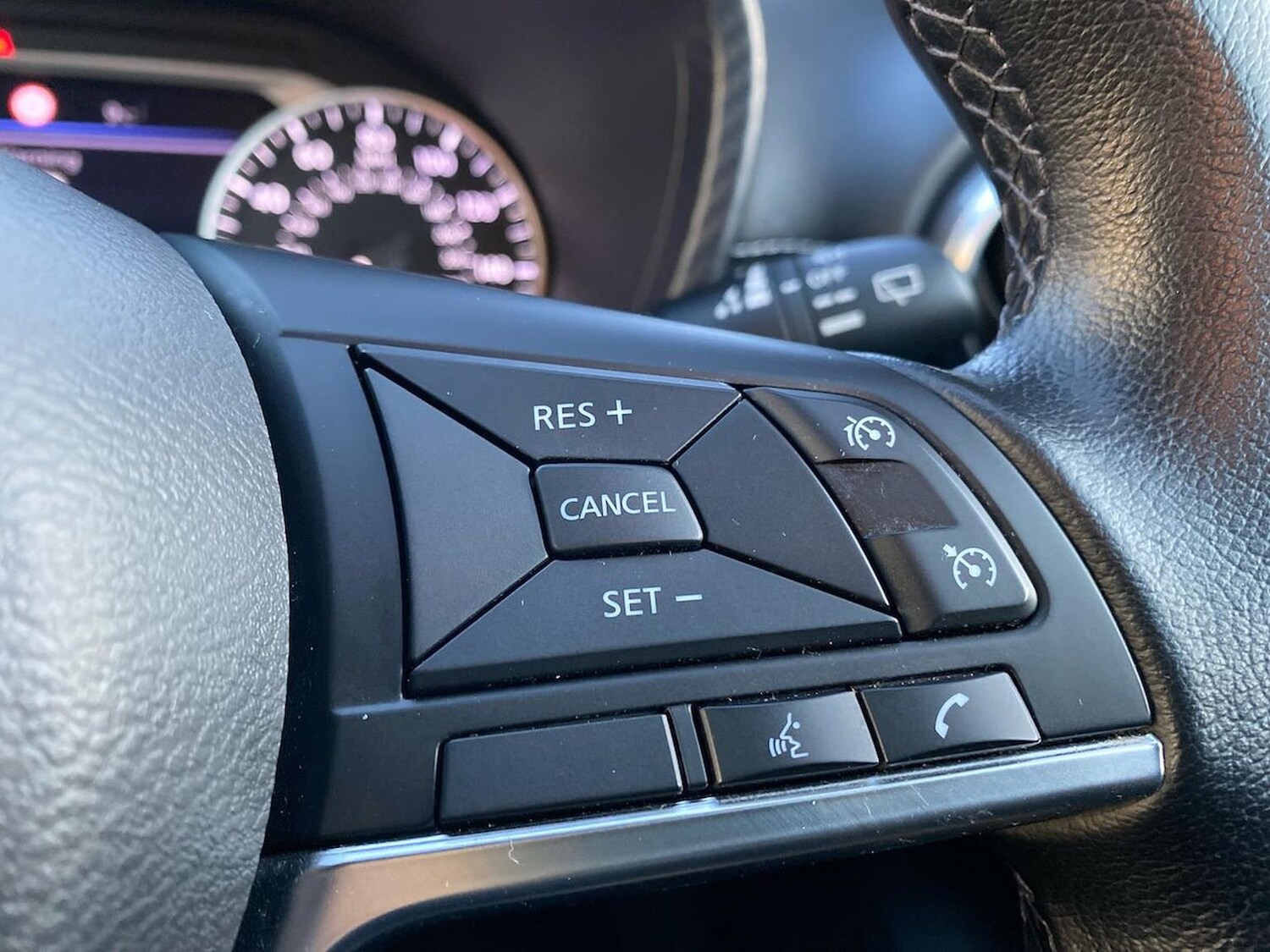 Used Nissan Juke 2024 for sale - 76305378: Photo 24